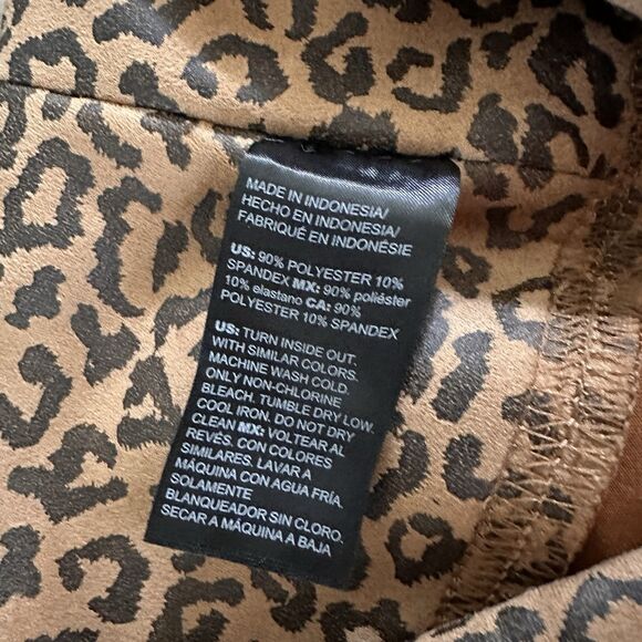 WHBM White House Black Market Runway legging Size 14 Long Leopard print women’s - Picture 4 of 5